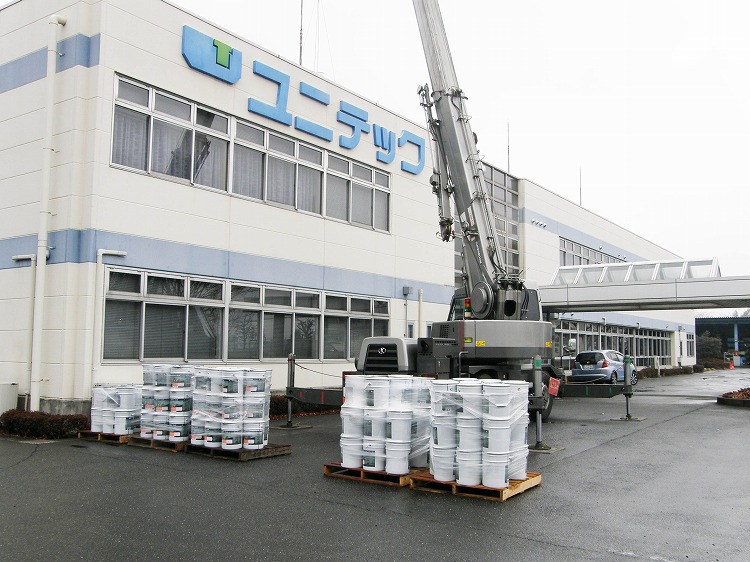 工場倉庫の屋根外壁改修工事のプロ　徳竹塗装